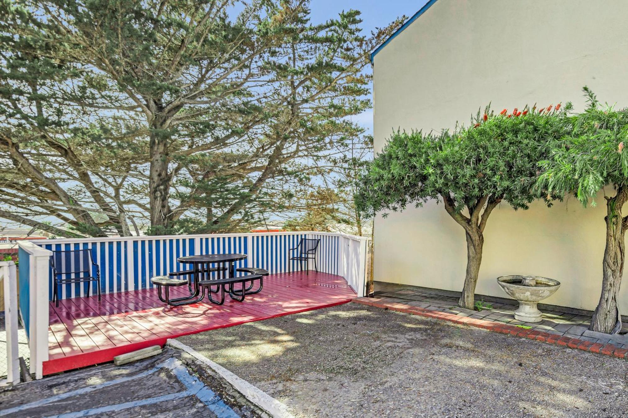 Econo Hospedaje Bay Breeze Seaside Exterior foto