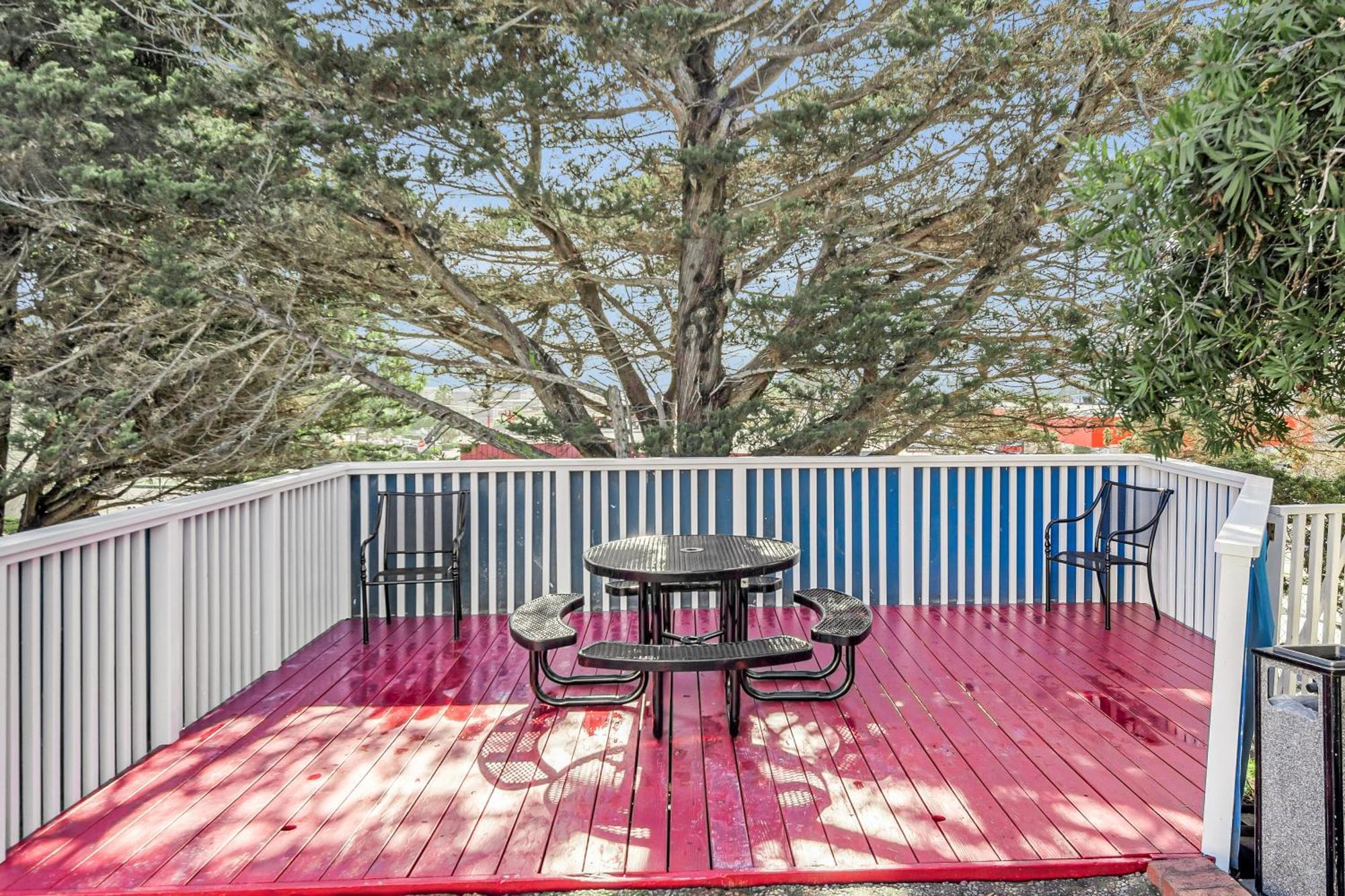 Econo Hospedaje Bay Breeze Seaside Exterior foto